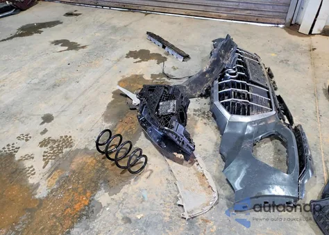 2022 Audi Q3 Premium 40 z USA, uszkodzony, nr VIN WA1AUCF3XN1091740